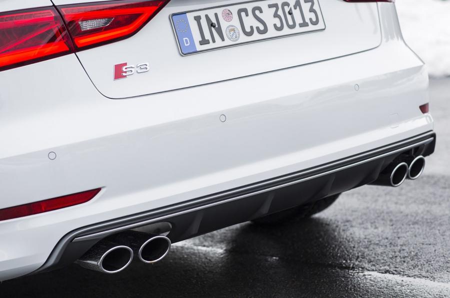 Детали экстерьера Audi S3 Cabriolet (8V) 2014 года  (WW) (фото 26 из 34)